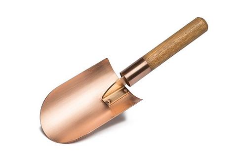 Scoop - Handmade copper & bronze garden scoop